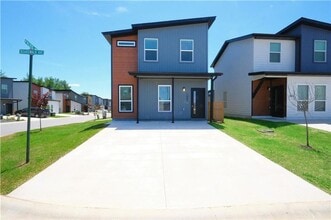 Building Photo - 1081 Boardwalk Ave
