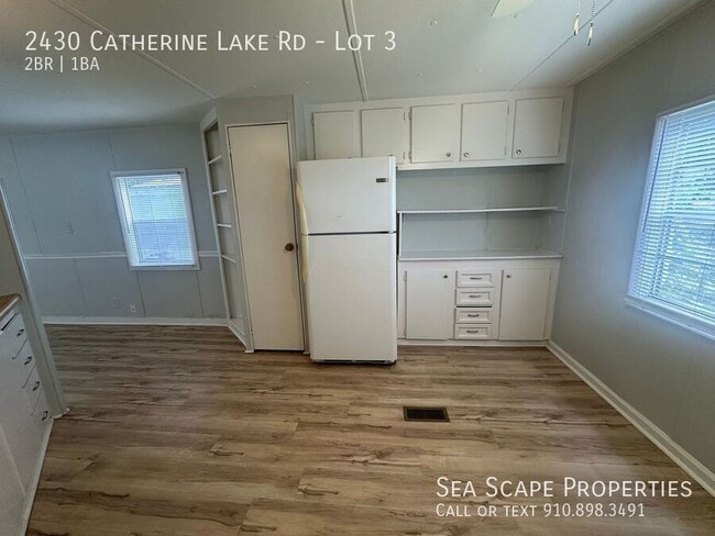 Building Photo - 2430 Catherine Lake Rd