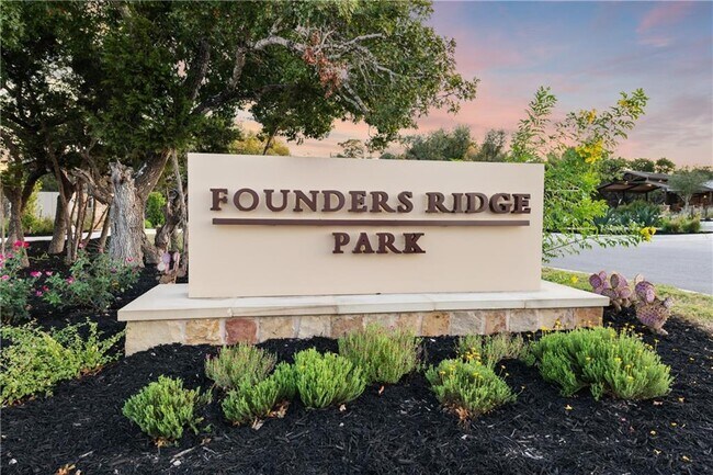 Building Photo - 779 Founders Ridge