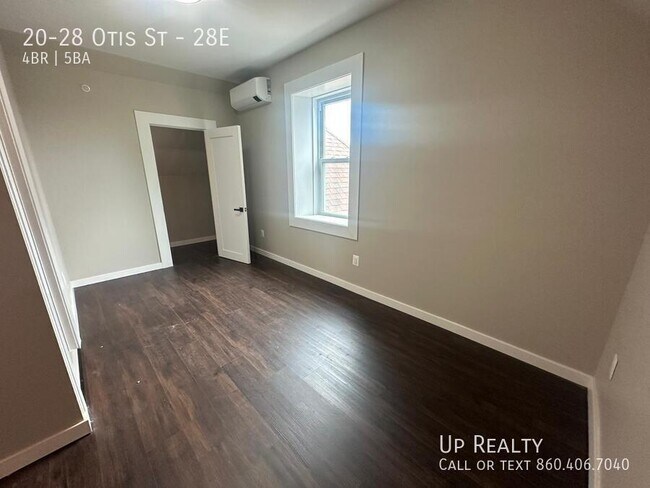 Building Photo - 20-28 Otis St-28E