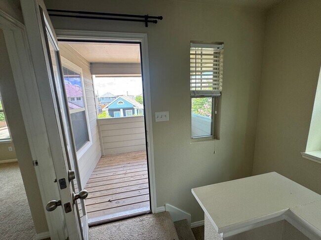 Building Photo - 4503 Esper Ln