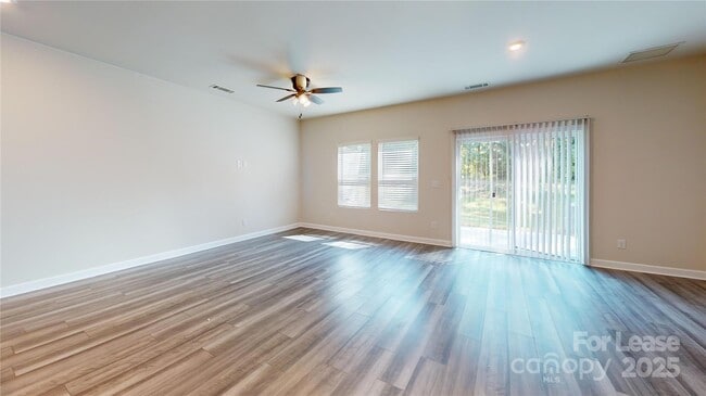 Building Photo - 2517 Greenmarket Dr