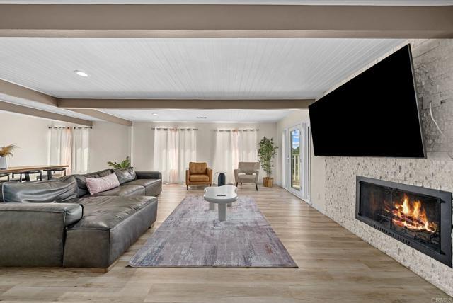 Building Photo - 209 Camino Elevado