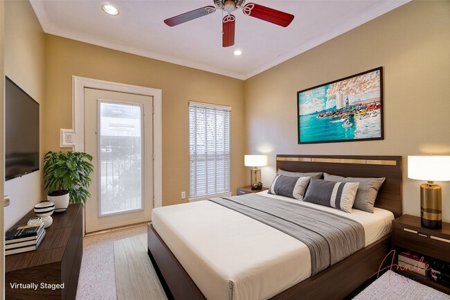 Building Photo - 906 Fowler St