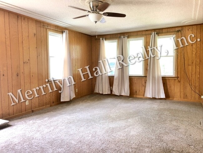 Building Photo - 2130 Morninglo Ln