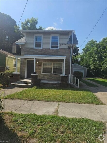 Building Photo - 1021 30th St
