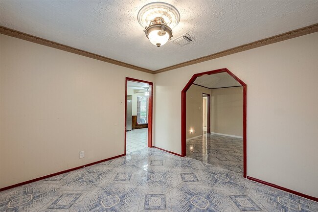 Building Photo - 9318 Benning Dr