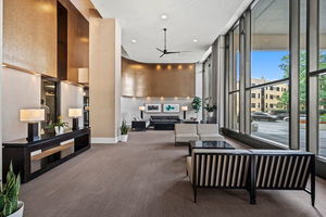 Building Photo - 3930 N Pine Grove Ave