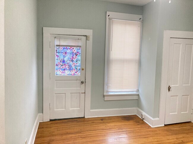 Back door - 623 Oak St