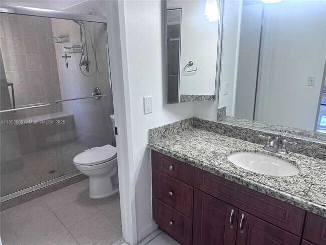 Building Photo - 8810 SW 123rd Ct