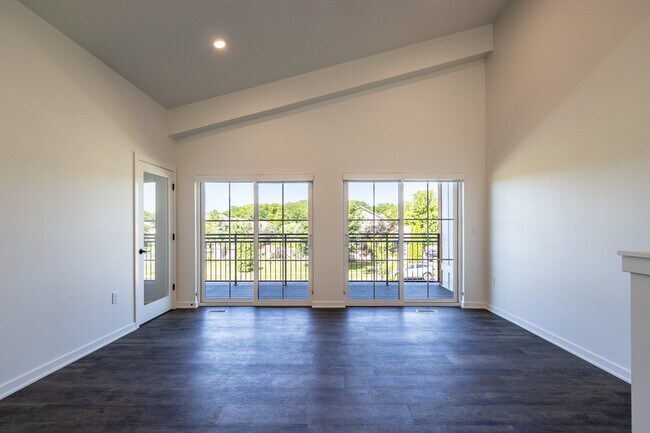 Building Photo - 1920 Edwards St