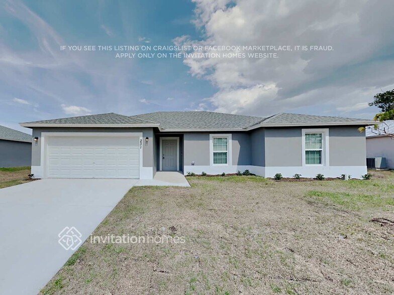 Primary Photo - 231 SW N Quick Cir