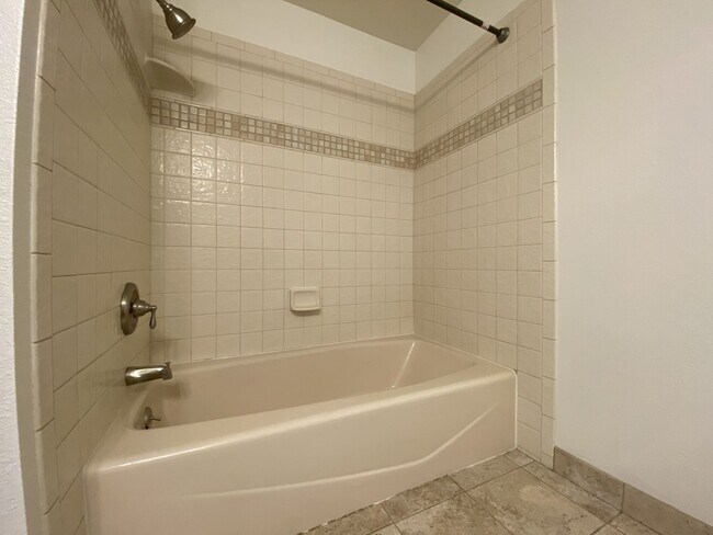 Building Photo - Spacious Home in La Costa with Nice View!!