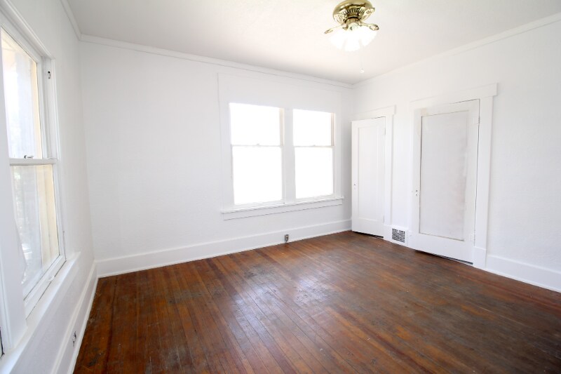 Building Photo - 2900 San Diego Ave