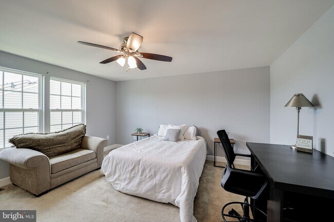 Building Photo - 6262 Summit Point Ct