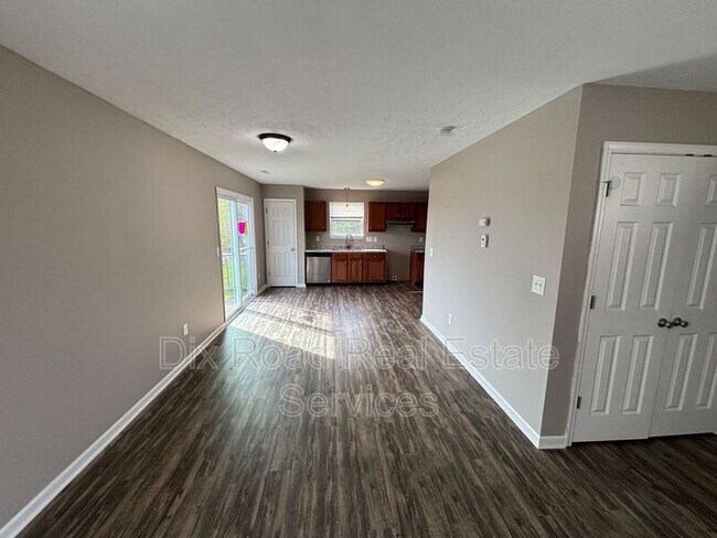 Building Photo - 209 Wexford Dr