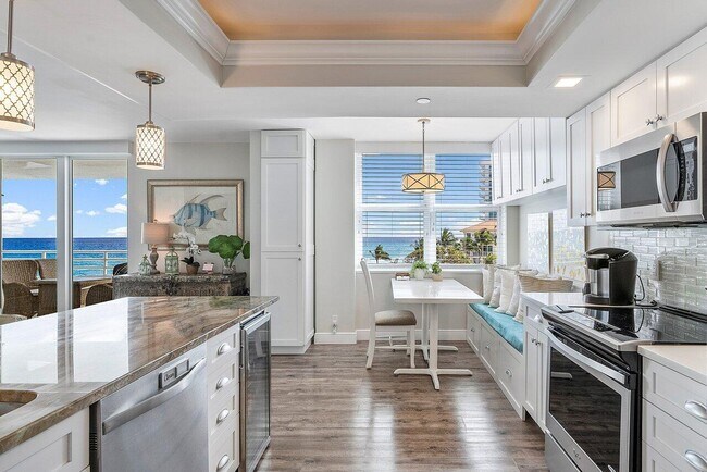 Building Photo - 3407 S Ocean Blvd