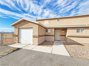 Building Photo - 200 S Mount Charleston Dr E