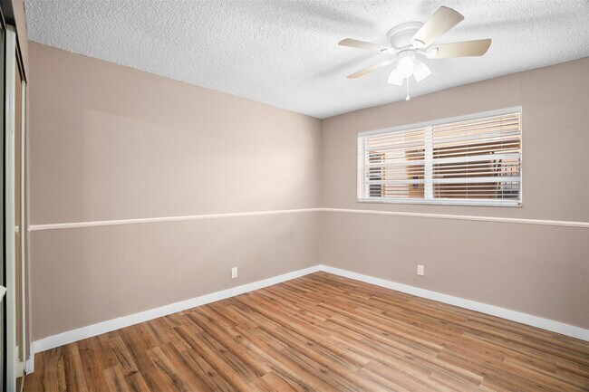 Building Photo - 22615 SW 66th Ave