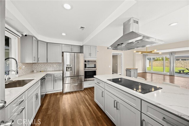 Building Photo - 12110 Bowmore Ave