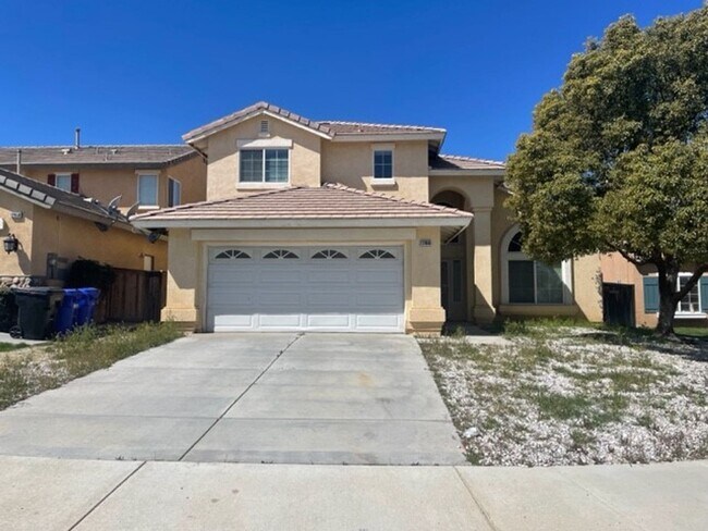Building Photo - 12866 Brookdale St