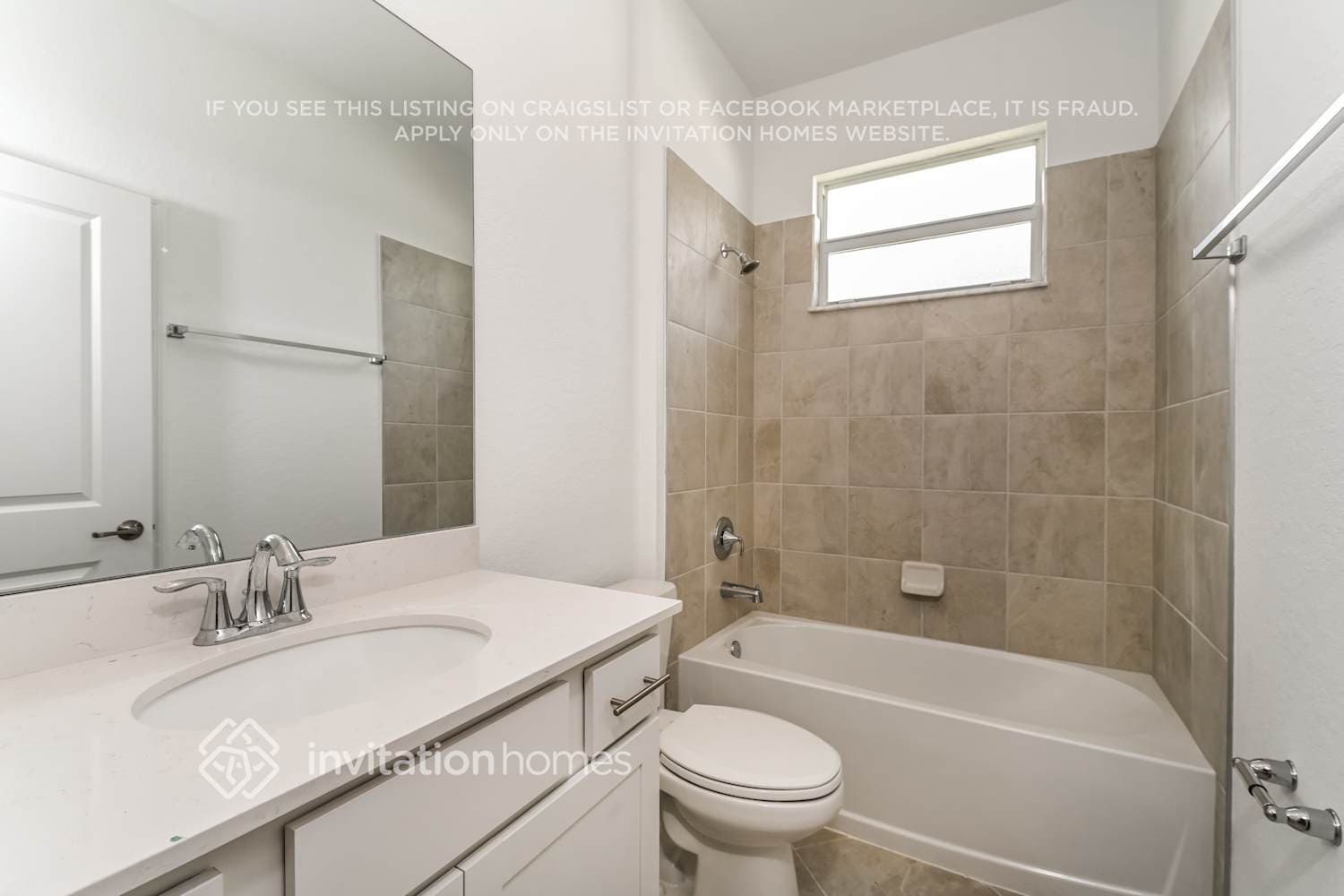 Building Photo - 2235 Dragonfruit Wy