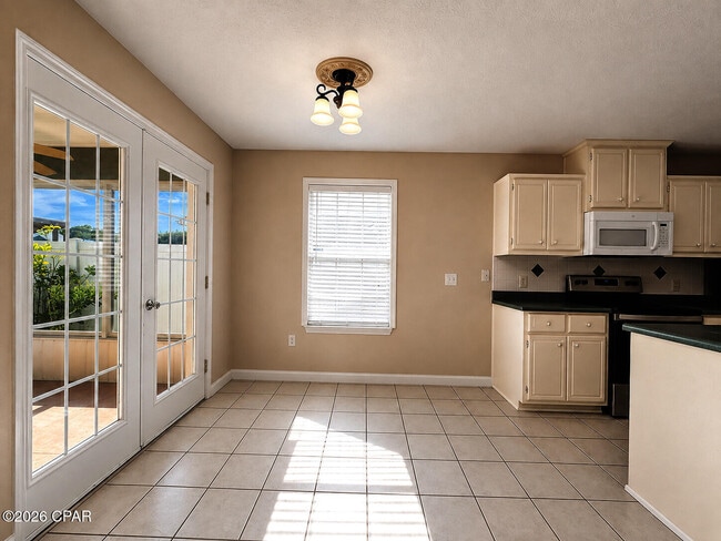 Building Photo - 7115 Brandywine Dr