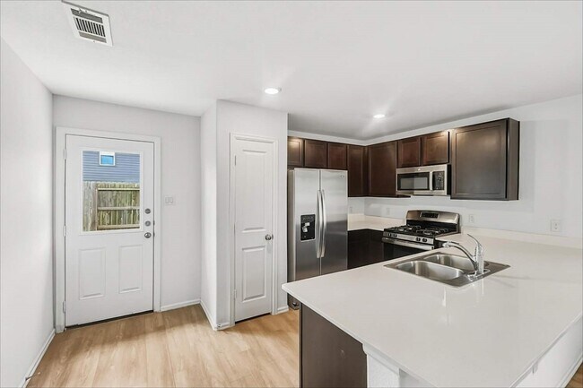 Building Photo - 22276 Stoney Ravine Dr