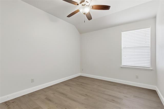 Building Photo - 3049 Waterfall Dr