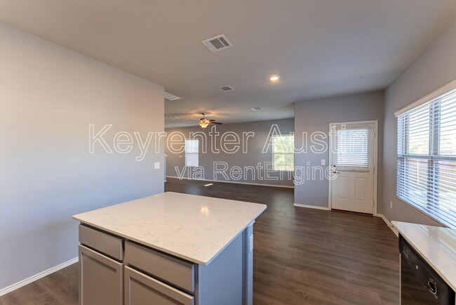 Building Photo - 5800 Kennedy St