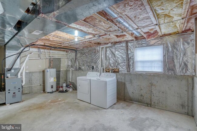 Building Photo - 407 Champs Ln