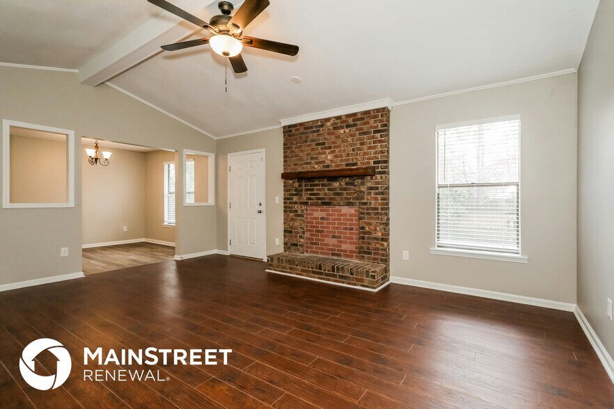 Building Photo - 5282 Buggy Whip Dr N