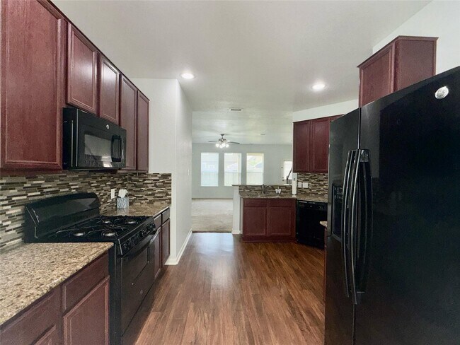 Building Photo - 2623 Hunters Side Trl