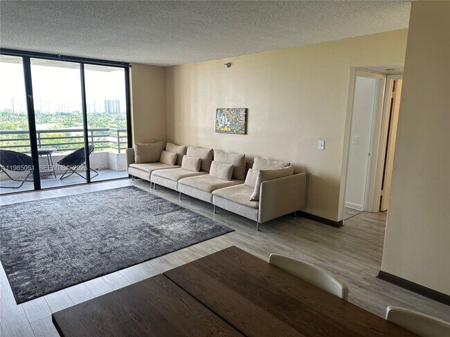 Building Photo - 3300 NE 191st St