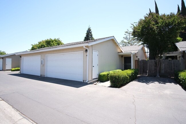 Building Photo - Price Reduction!!! Charming 2-Bedroom, 2-B...