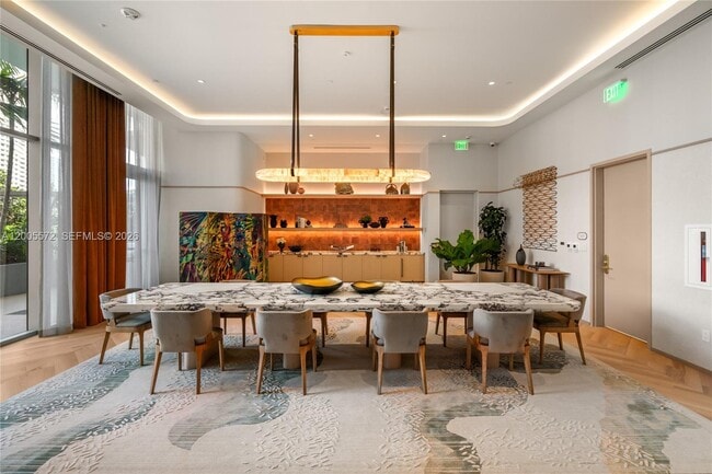 Building Photo - 77 SE 5th St