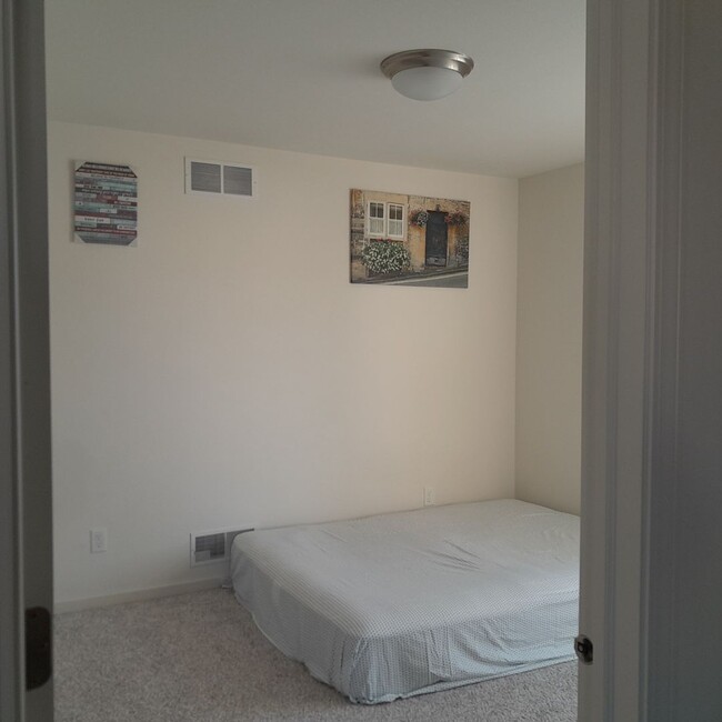Building Photo - 172 Caraway Pl