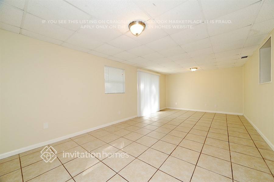 Building Photo - 607 Briarcliff Dr