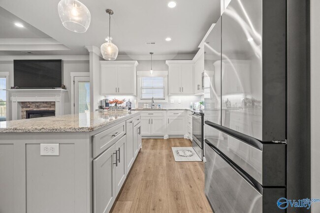 Building Photo - 29458 Carnaby Ln