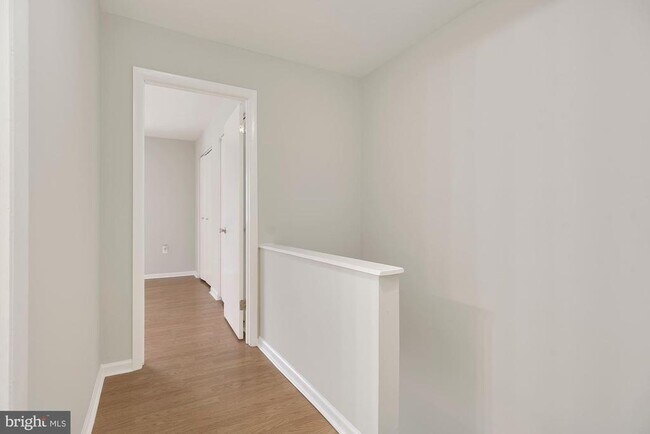 Building Photo - 6401 Woodgreen Cir