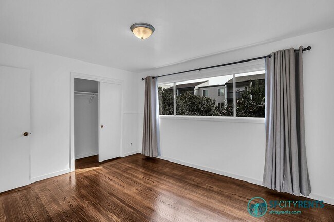 Building Photo - Diamond Heights/Noe Valley: Single Family Home w/ Guest Suite, Yard, Garage & EV Charger