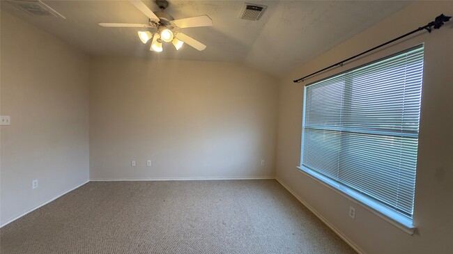 Building Photo - 25235 Boulder Bend Ln