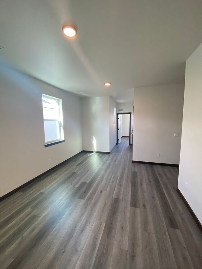 Building Photo - The Villages at River View Ridge