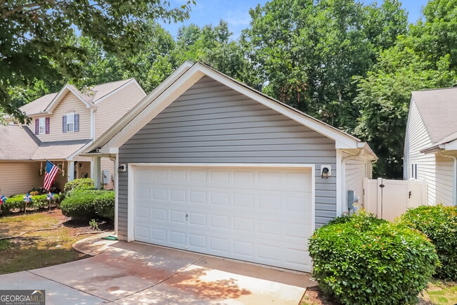 Building Photo - 79 Topaz Dr