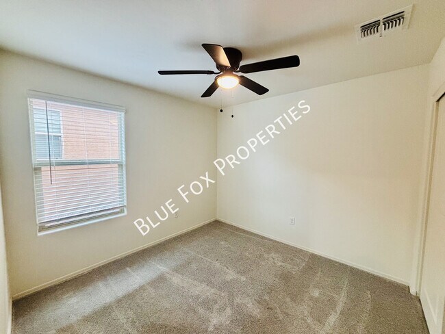 Building Photo - 6563 W Camino Pizarro