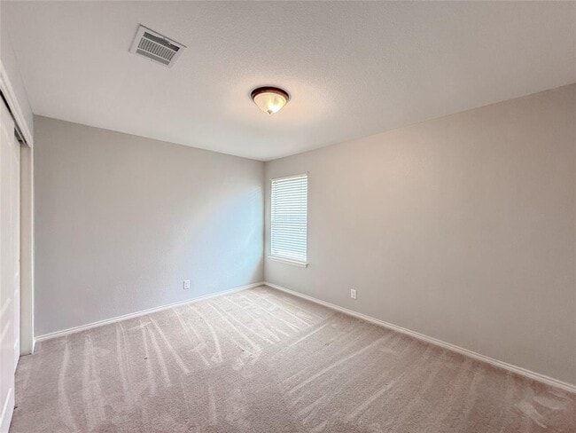 Building Photo - 6708 Cornish Hen Ln