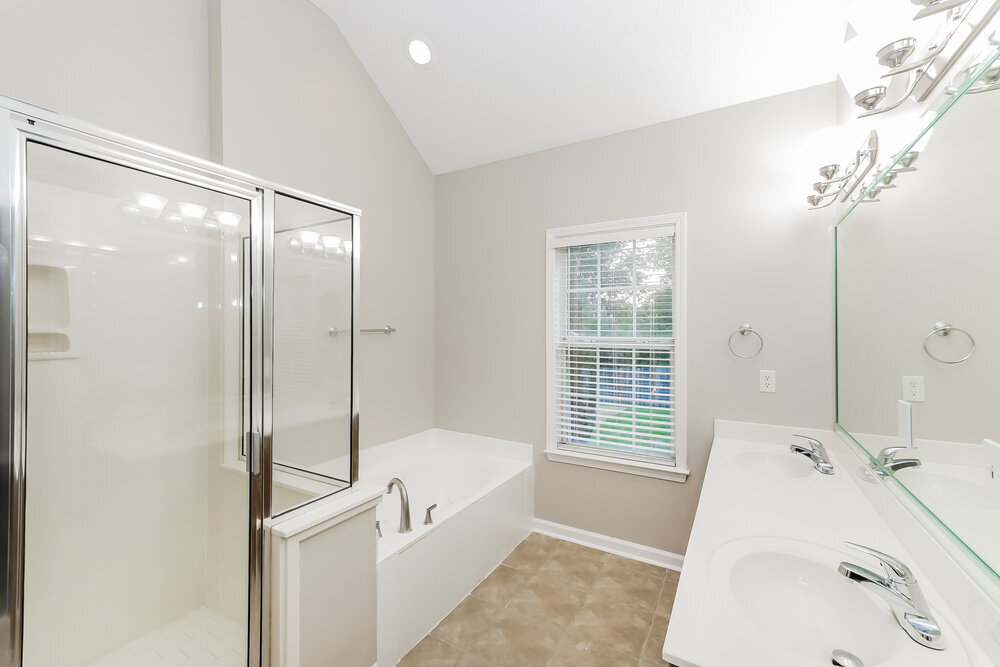 Building Photo - 2223 Purple Leaf Ln