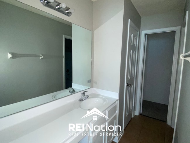 Building Photo - MILLINGTON STUNNER! 3BR/2BA | Vaulted Ceilings & Vinyl Plank Floors | Fenced Yard!