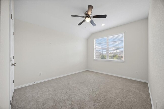 Building Photo - 2608 Hudson Ln