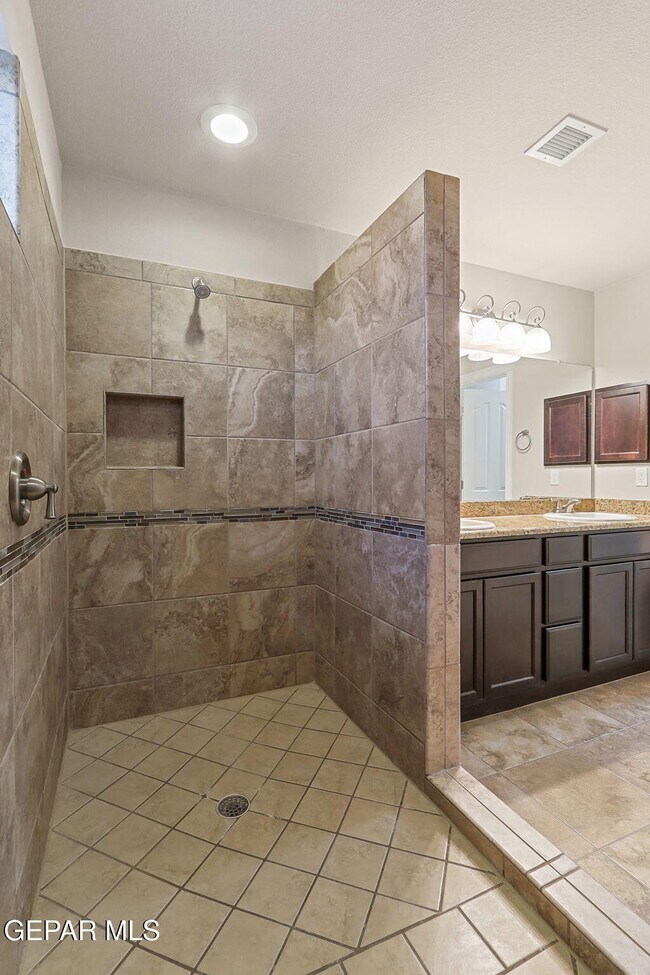 Building Photo - 7344 Autumn Sage Dr